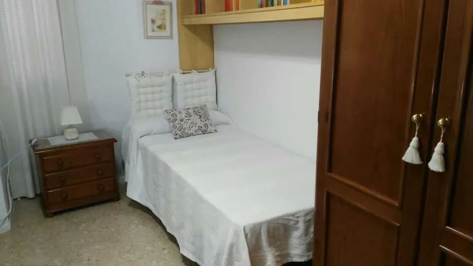 Homestay Habitaciones San Alonso Seville Spain